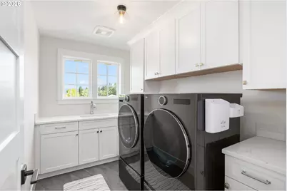 13076 NW Harvest St, Portland, OR 97229 - Photo 36