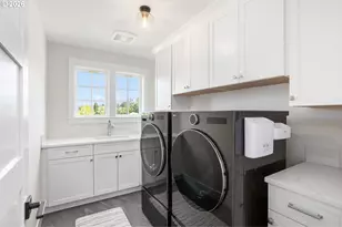 13076 NW Harvest St, Portland, OR 97229 - Photo 36
