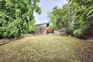2655 Kincaid St, Eugene, OR 97405 - Photo 46