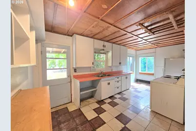 2655 Kincaid St, Eugene, OR 97405 - Photo 8
