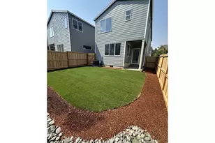 13856 SW 175th Ave, Tigard, OR 97140 - Photo 2