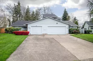 2738 Dayna Ln, Eugene, OR 97408 - Photo 4