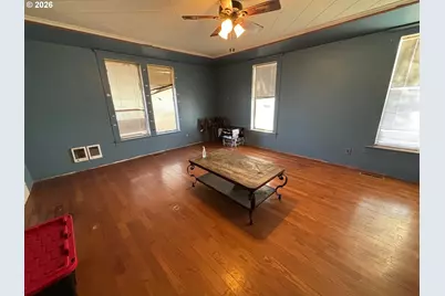 845 SW Blaine St, McMinnville, OR 97128 - Photo 14