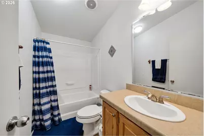 1041 NE 14th Ave, Rockaway Beach, OR 97136 - Photo 14