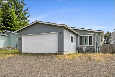 1041 NE 14th Ave, Rockaway Beach, OR 97136 - Photo 24