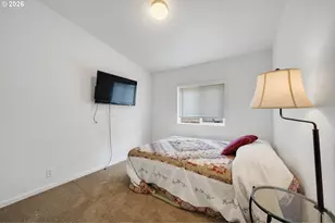 1041 NE 14th Ave, Rockaway Beach, OR 97136 - Photo 12