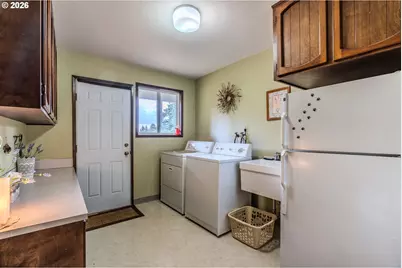 10900 SE 258th Pl, Damascus, OR 97089 - Photo 28