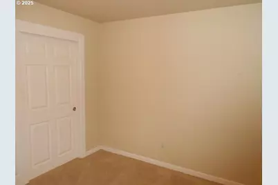 2680 SW 87th Ave #8, Portland, OR 97225 - Photo 8