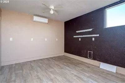 201 Ponderosa Dr, Kelso, WA 98626 - Photo 26