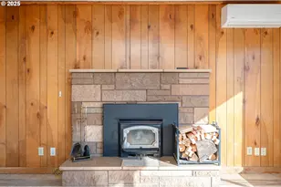201 Ponderosa Dr, Kelso, WA 98626 - Photo 6