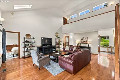 2060 Timberline Dr, Coos Bay, OR 97420 - Photo 2