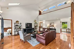 2060 Timberline Dr, Coos Bay, OR 97420 - Photo 2
