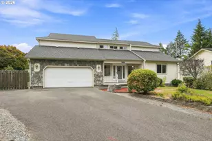 2060 Timberline Dr, Coos Bay, OR 97420 - Photo 1