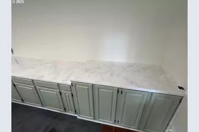 911 Division Ave, La Grande, OR 97850 - Photo 18