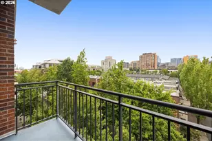 820 NW 12th Ave, Portland, OR 97209 - Photo 10