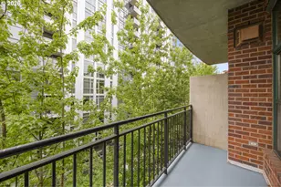 820 NW 12th Ave, Portland, OR 97209 - Photo 20