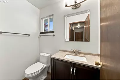 371 Hawthorne St, Sutherlin, OR 97479 - Photo 18