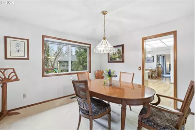 7935 SW Carol Glen Pl, Beaverton, OR 97007 - Photo 8