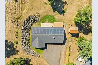 2187 E Madison Ave, Cottage Grove, OR 97424 - Photo 30