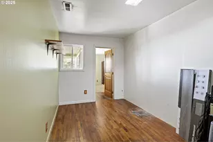 500 E B Ave, Drain, OR 97435 - Photo 36