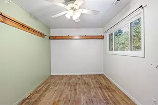 500 E B Ave, Drain, OR 97435 - Photo 32