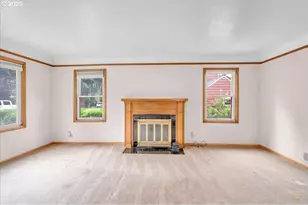 9907 SW 55th Ave, Portland, OR 97219 - Photo 16