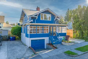 1131 Commercial Ave, Coos Bay, OR 97420 - Photo 2