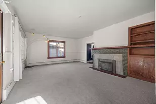 1131 Commercial Ave, Coos Bay, OR 97420 - Photo 6