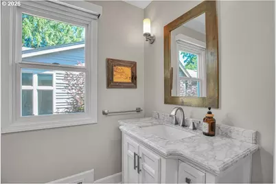 828 7th St, Lake Oswego, OR 97034 - Photo 26