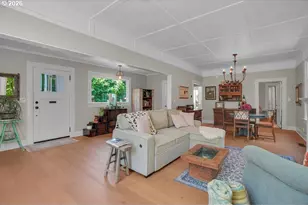 828 7th St, Lake Oswego, OR 97034 - Photo 6
