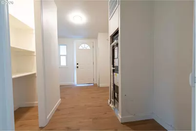 15205 SE Michelle Dr, Clackamas, OR 97015 - Photo 12