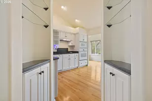 441 Gem Dr, Roseburg, OR 97471 - Photo 10