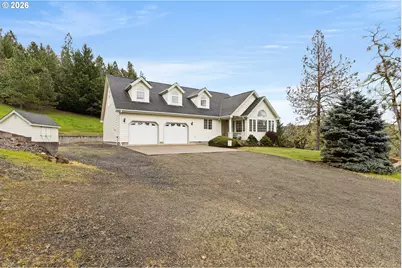 441 Gem Dr, Roseburg, OR 97471 - Photo 2