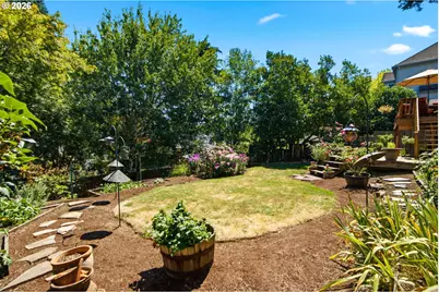 15946 SE Henderson Way, Portland, OR 97236 - Photo 34