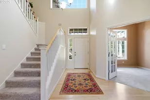 15946 SE Henderson Way, Portland, OR 97236 - Photo 4