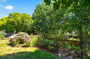 15946 SE Henderson Way, Portland, OR 97236 - Photo 36