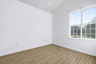 844 SE Woodrow Ln, Hillsboro, OR 97123 - Photo 24