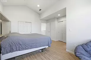 844 SE Woodrow Ln, Hillsboro, OR 97123 - Photo 28