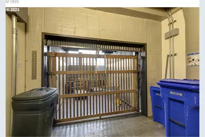 1314 NW Irving St #212, Portland, OR 97209 - Photo 38