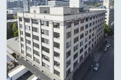 1314 NW Irving St #212, Portland, OR 97209 - Photo 32