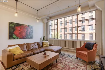 1314 NW Irving St #212, Portland, OR 97209 - Photo 6