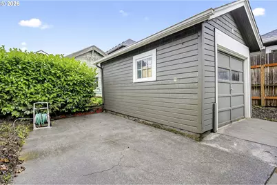 2467 NE 59th Ave, Portland, OR 97213 - Photo 32