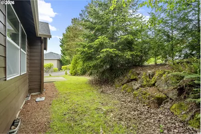 4054 Forest View Dr, Washougal, WA 98671 - Photo 40