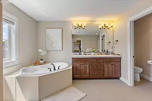 3096 NW Parkhurst Terrace, Portland, OR 97229 - Photo 20