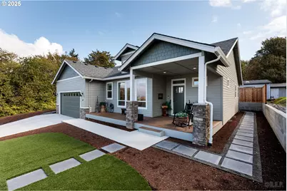 303 E 8th St, Rainier, OR 97048 - Photo 26