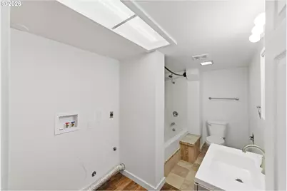 546 W Fir Ave, Coos Bay, OR 97420 - Photo 34