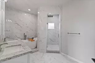 2495 Chester St, North Bend, OR 97459 - Photo 24