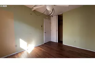 920 NE 77th Ave, Portland, OR 97213 - Photo 28