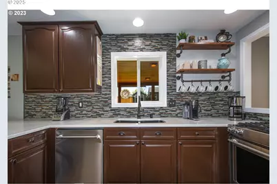 5323 NE 70th Cir, Vancouver, WA 98660 - Photo 10