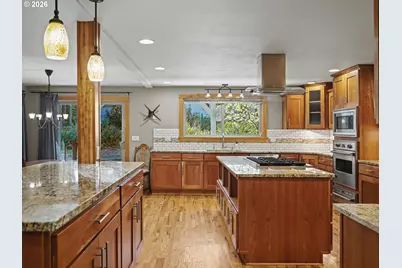 21010 E Country Club Rd, Brightwood, OR 97011 - Photo 12
